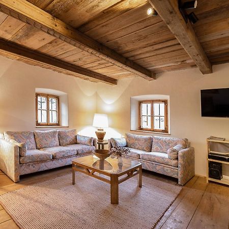 Ferienhaus Noestlbach Pittenhart ภายนอก รูปภาพ