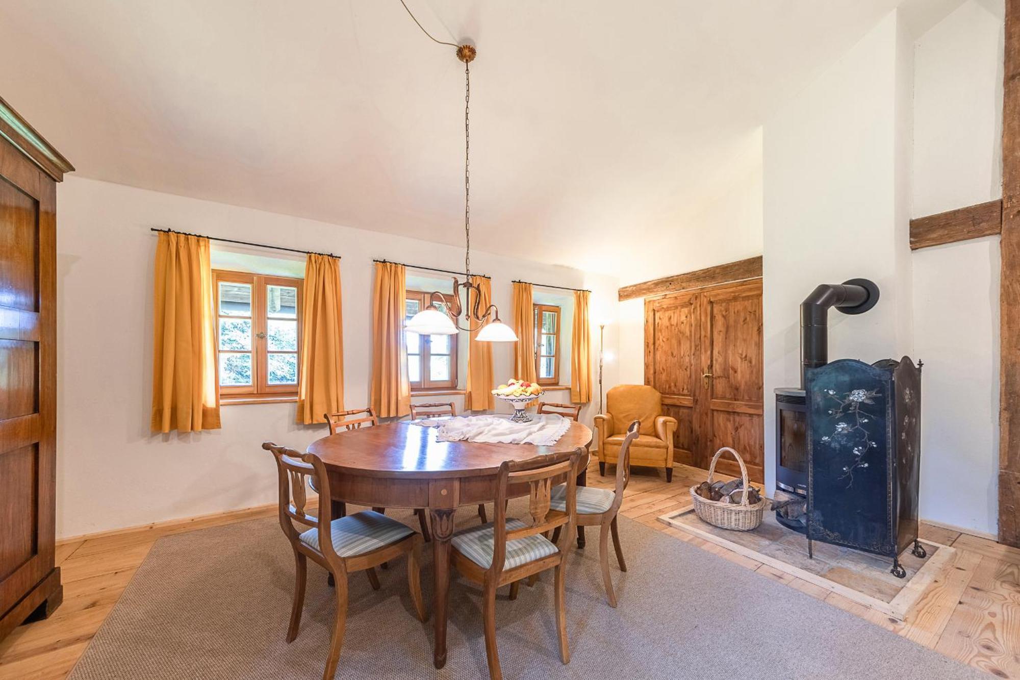 Ferienhaus Noestlbach Pittenhart ภายนอก รูปภาพ