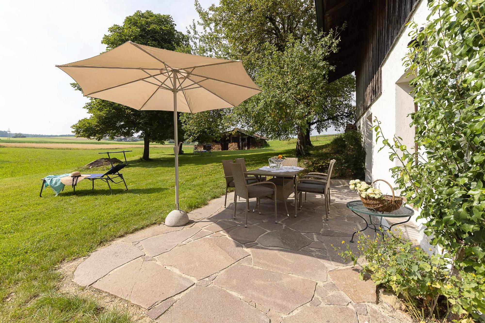 Ferienhaus Noestlbach Pittenhart ภายนอก รูปภาพ